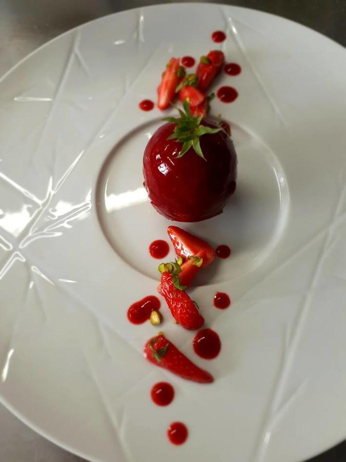 Saveurs De L'Abbaye 호텔 생트 외부 사진