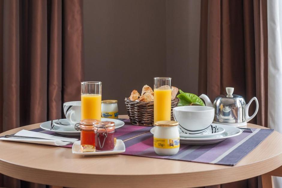 Saveurs De L'Abbaye 호텔 생트 외부 사진